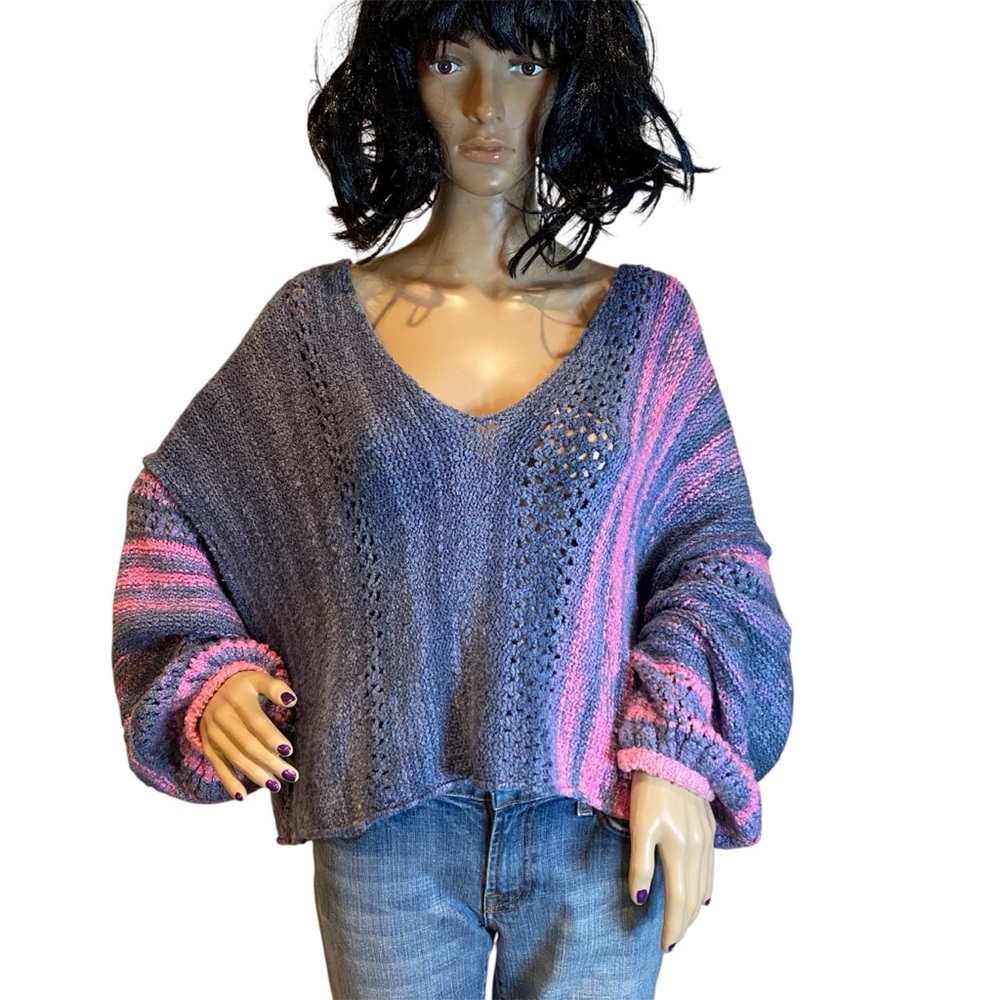 Free People Amethyst Boxy Oversized Pullover Cropped Soft Sweater Size Small EUC